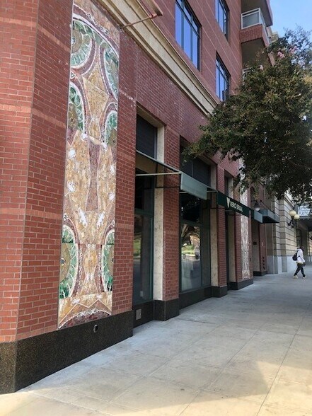 More Photos Of 57 E Holly St, Pasadena Apartments For Lease