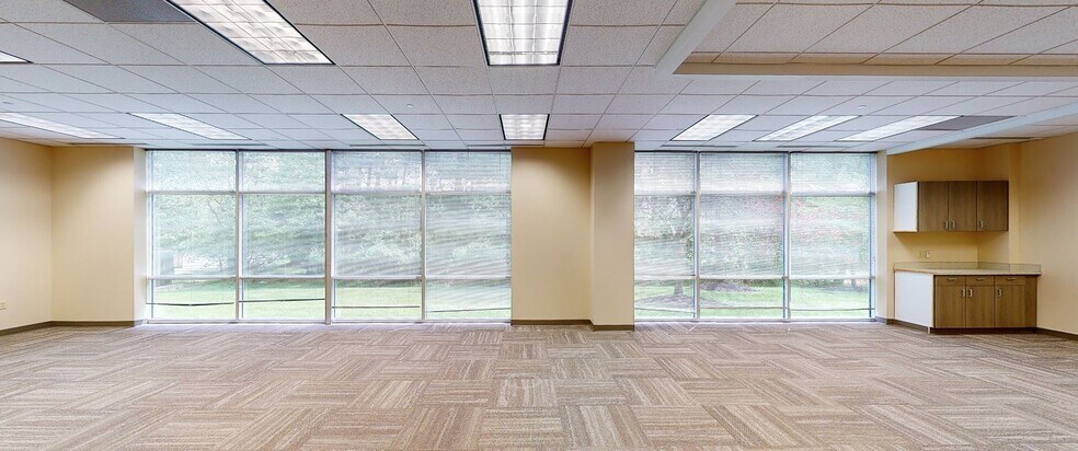 Primary Photo Of 700 Alexander Park, Princeton Office For Lease