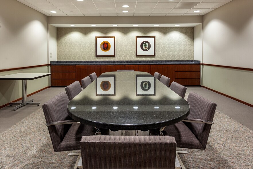 More Photos Of 303 E Republic Rd, Springfield Office For Lease