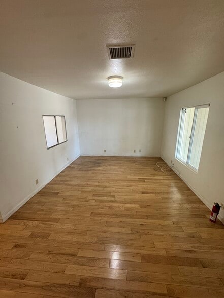 More Photos Of 757 E San Bernardino Rd, Covina Land For Lease