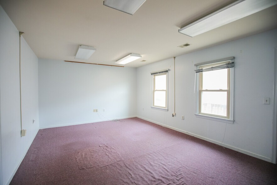 More Photos Of , Rockville Office For Sale