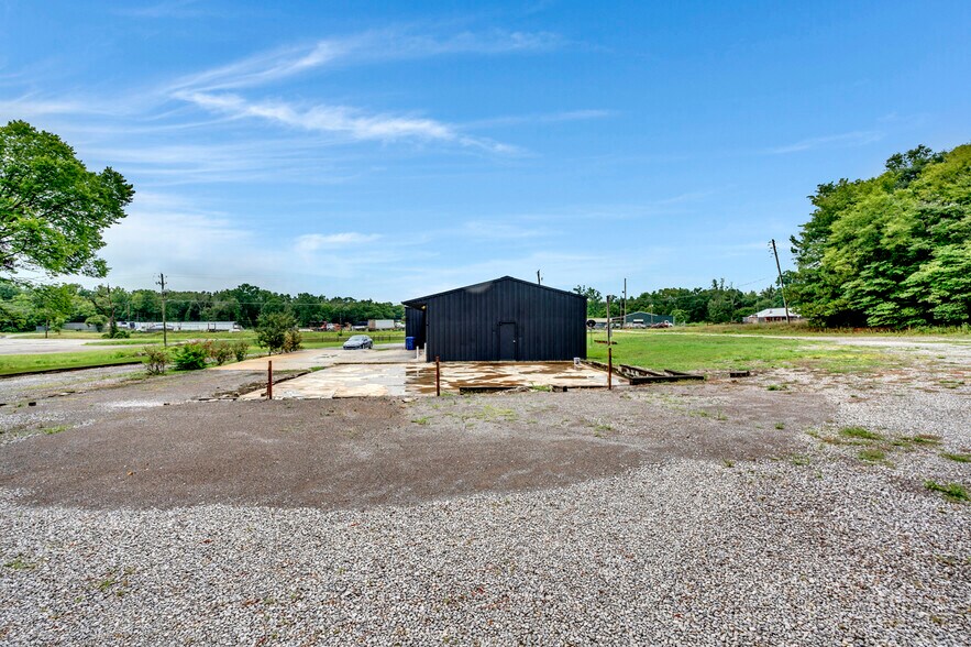 More Photos Of 38178 Us Highway 231, Ashville Freestanding For Sale