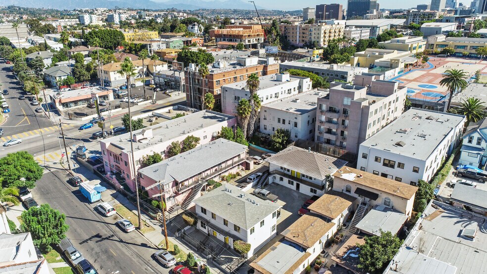 More Photos Of 316 Columbia Ave, Los Angeles Apartments For Sale