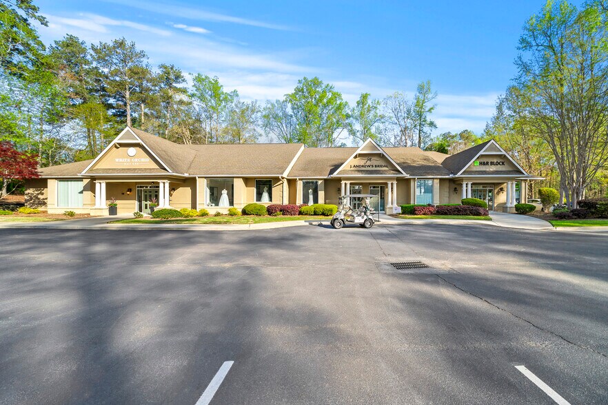 More Photos Of 1100 Commerce Dr, Peachtree City Storefront Retail Office For Sale