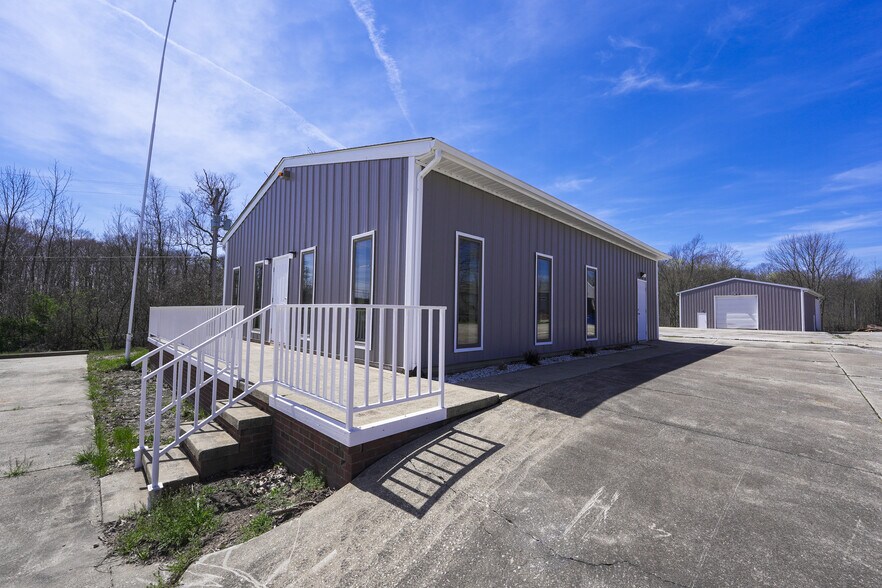 More Photos Of 11415 Chamberlain Rd, Mantua Warehouse For Sale
