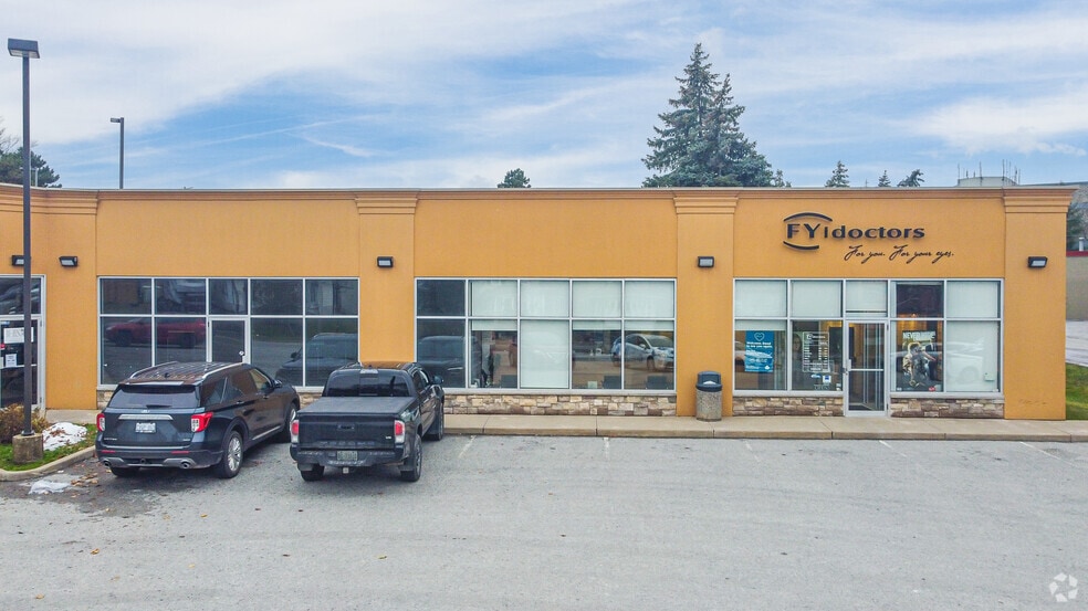 More Photos Of 45 Ormond St N, Thorold Storefront For Lease