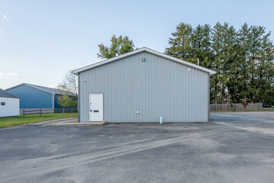 More Photos Of 4907 State Route 982, Latrobe Auto Repair For Sale