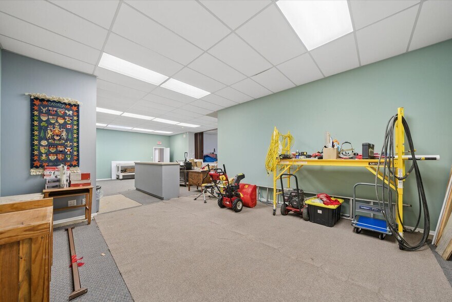 More Photos Of 21 Ann St, Brock Office For Sale