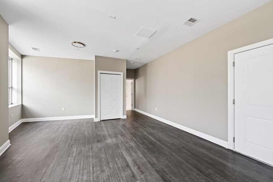 More Photos Of 531 Virginia St, Buffalo Apartments For Sale