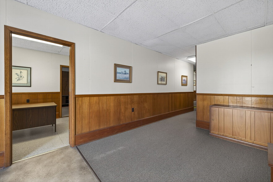 More Photos Of 314 N Braddock St, Winchester Office For Sale