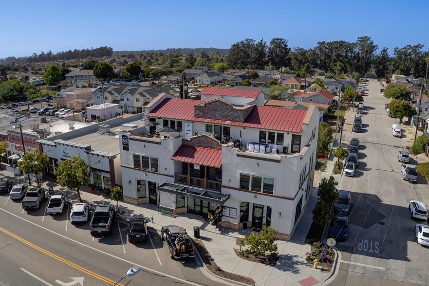 More Photos Of 155 E Clark Ave, Orcutt Office For Sale