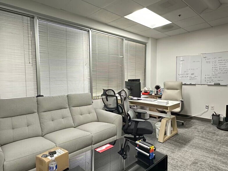 More Photos Of 21700 Copley Dr, Diamond Bar Office For Lease