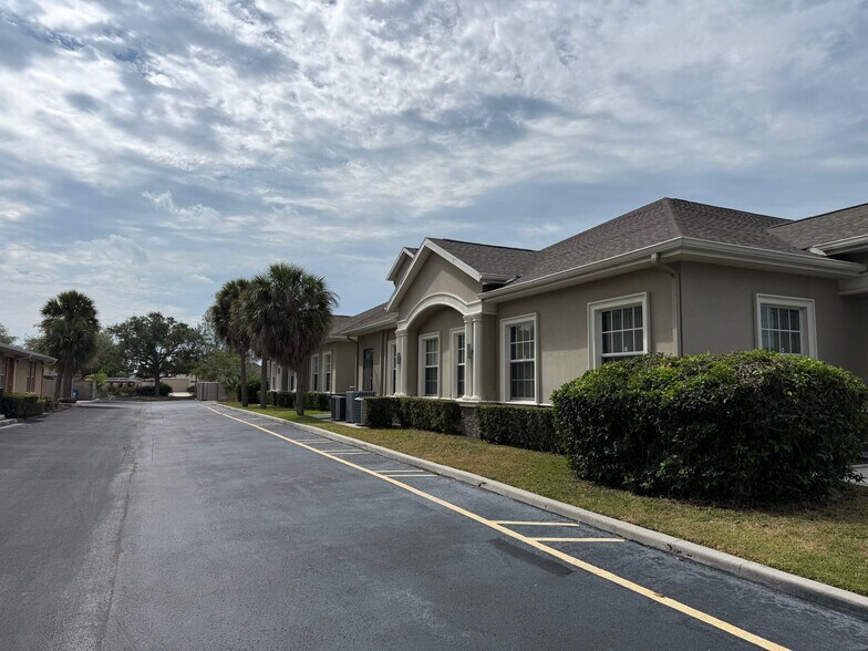 More Photos Of 6921 Pistol Range Rd, Tampa Office For Sale