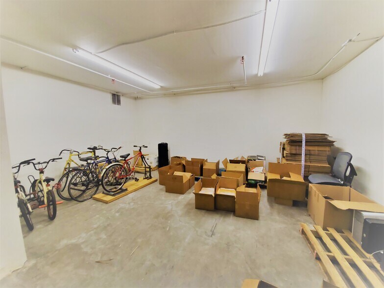More Photos Of 901 S Fremont Ave, Alhambra Warehouse For Lease
