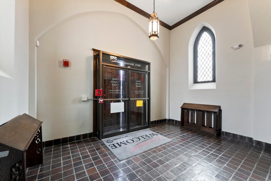 More Photos Of 180 Merrimack St, Lowell Religious Facility For Sale