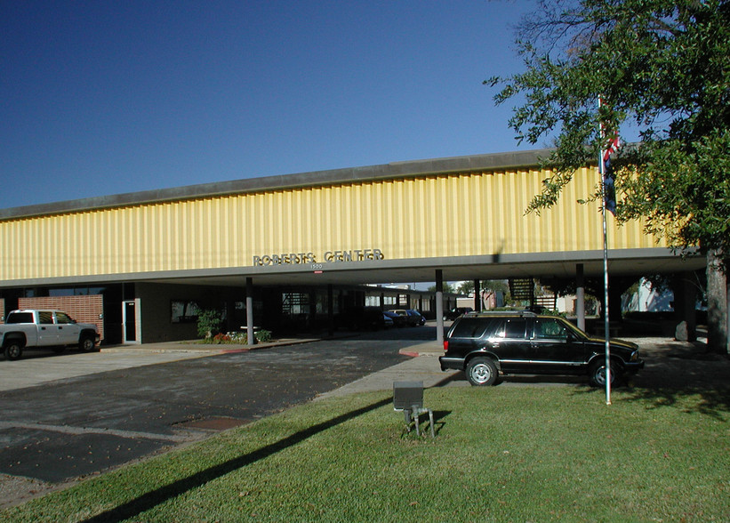 Primary Photo Of 1500 N Market St, Shreveport Office For Lease