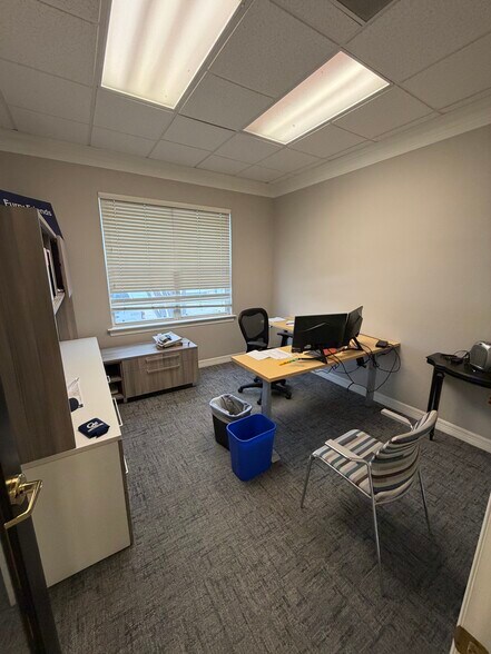 More Photos Of 2620 Brushy Creek Loop, Cedar Park Office For Lease