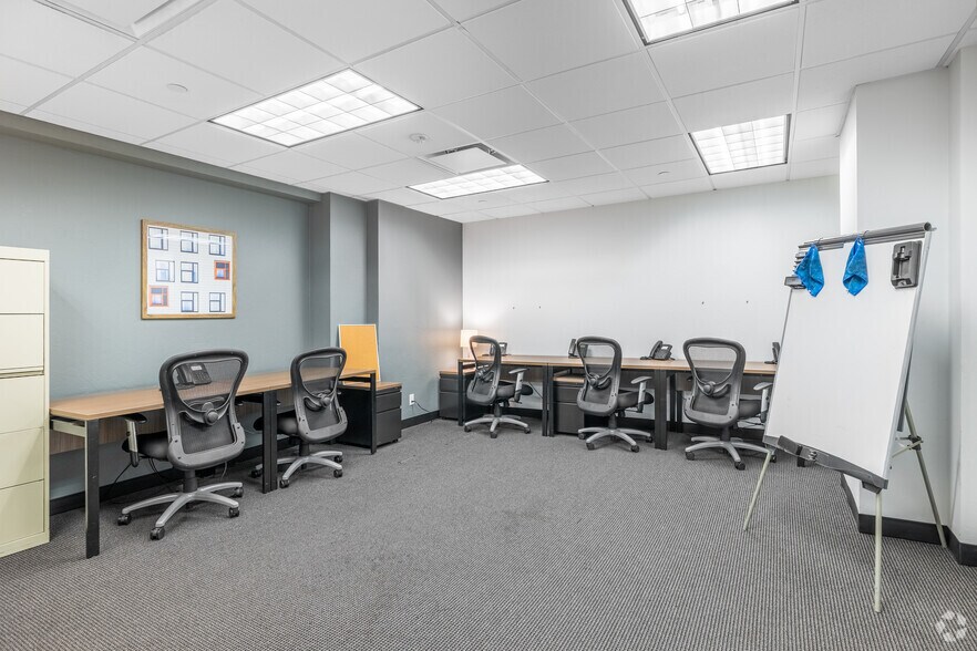 More Photos Of 101 Park Ave, Oklahoma City Coworking Space