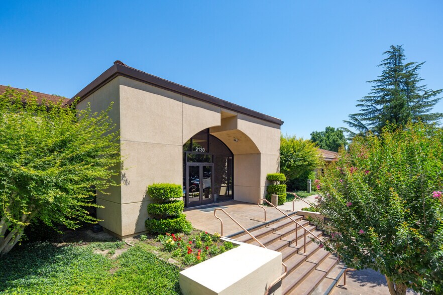 Primary Photo Of 2130 Professional Dr, Roseville Office For Lease