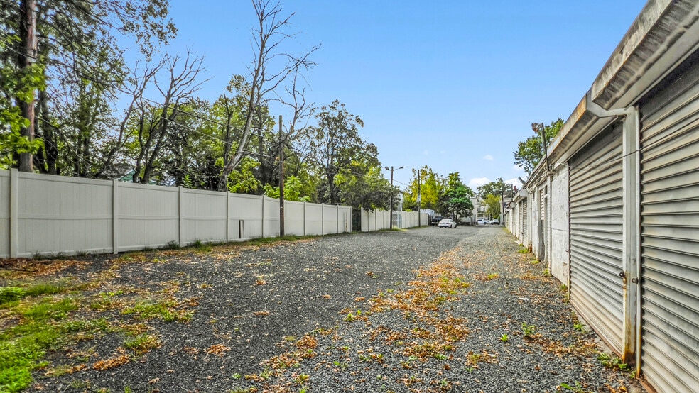 More Photos Of 197 Park St, East Orange Industrial For Sale