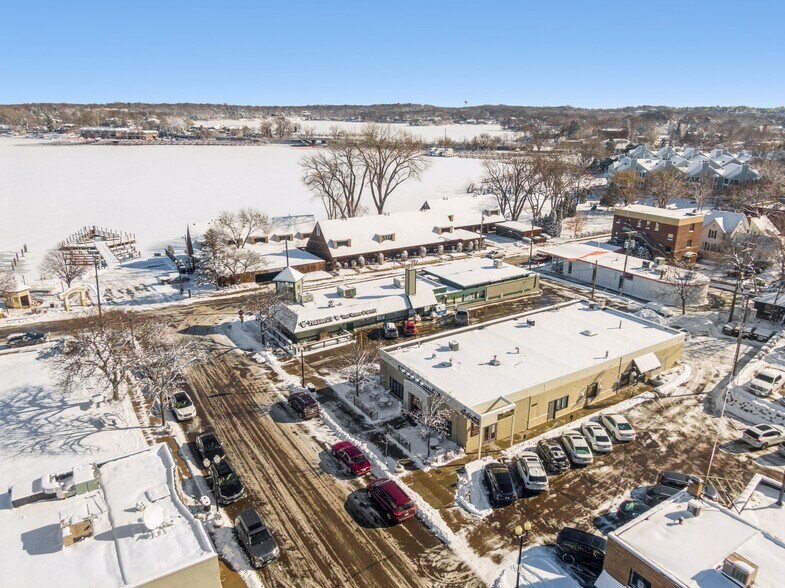 Primary Photo Of 11 Water St, Excelsior Freestanding For Lease