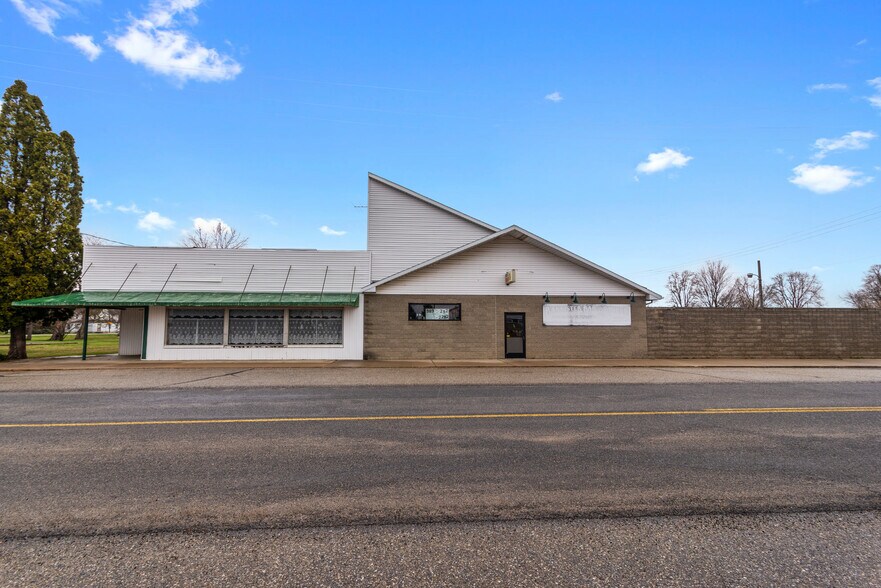 Primary Photo Of 219 E Main St, Bannister General Retail For Sale