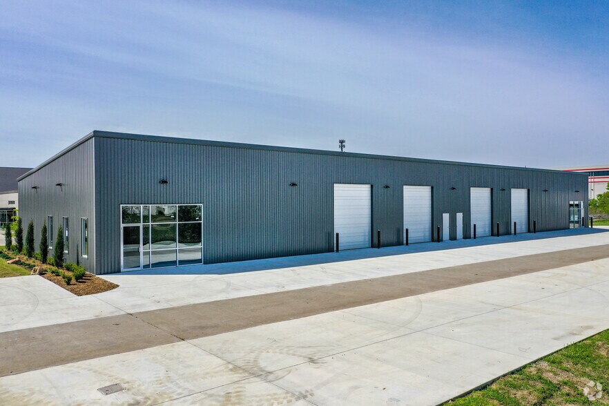 Primary Photo Of , Broken Arrow Industrial For Sale