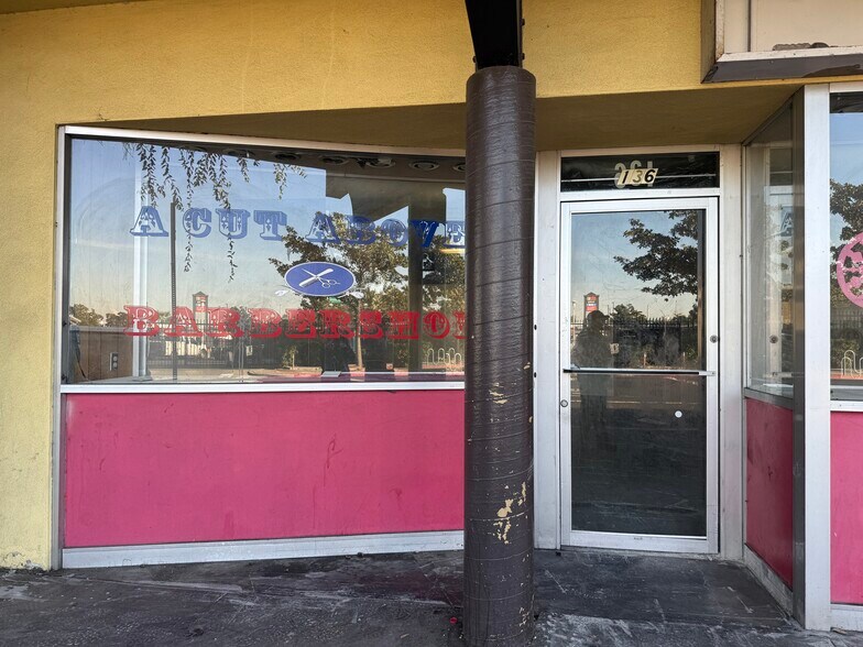 Primary Photo Of 130-136 S El Dorado St, Stockton Restaurant For Lease