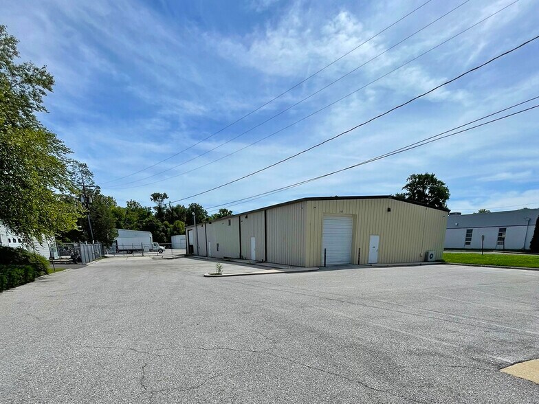 More Photos Of , Laurel Unknown For Sale