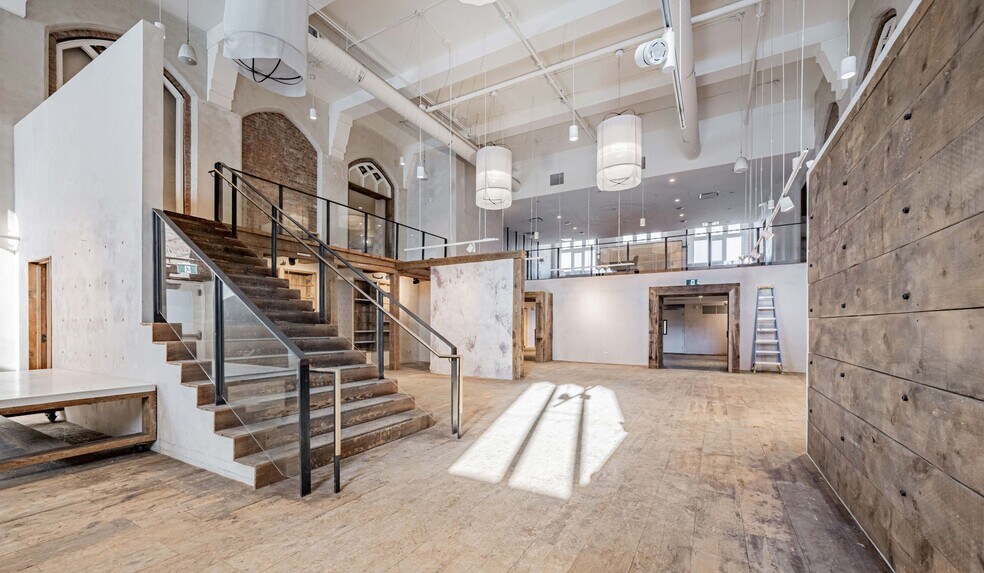 More Photos Of 761 Queen St W, Toronto General Retail For Sale