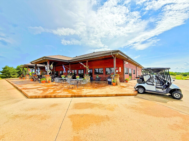 More Photos Of 10301 S 600 Rd, Miami Golf Course Driving Range For Sale