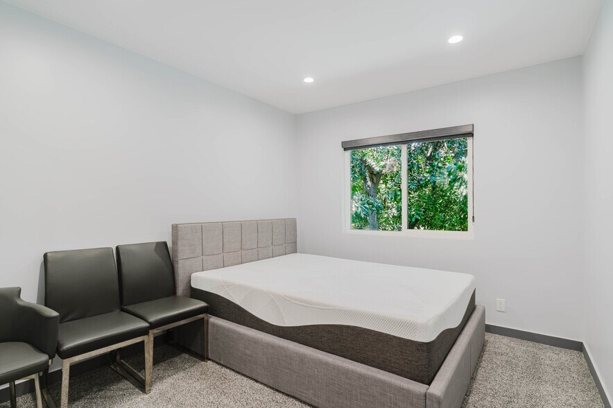 More Photos Of 4405 Ventura Canyon Ave, Sherman Oaks Apartments For Sale