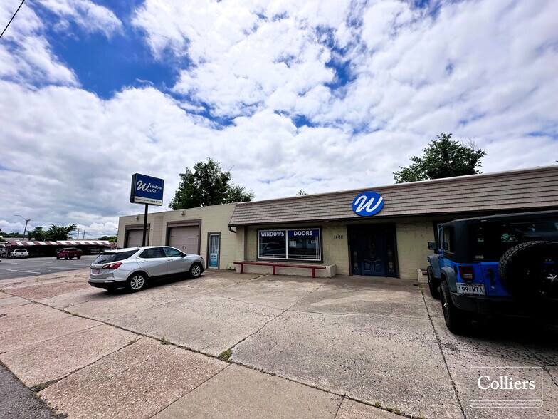 More Photos Of 1408 Towson Ave, Fort Smith Flex For Sale