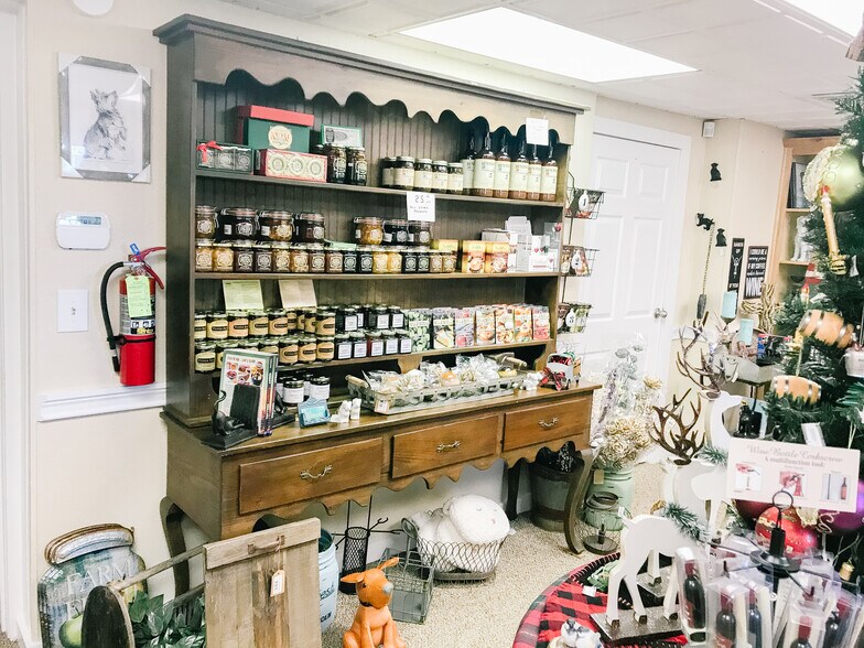 More Photos Of 300 Connally St, Sulphur Springs Restaurant For Sale