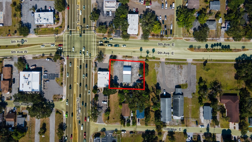 More Photos Of 108 9th Ave E, Bradenton Freestanding For Sale