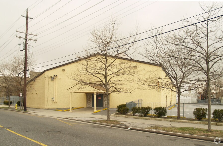 Primary Photo Of 1923-1931 Bacharach Blvd, Atlantic City Warehouse For Sale