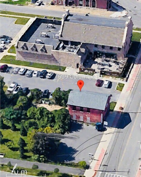 More Photos Of 609 Columbia St, Utica Freestanding For Lease