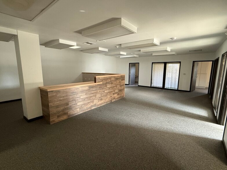 More Photos Of 2301 Coffee Rd, Modesto Medical For Sale