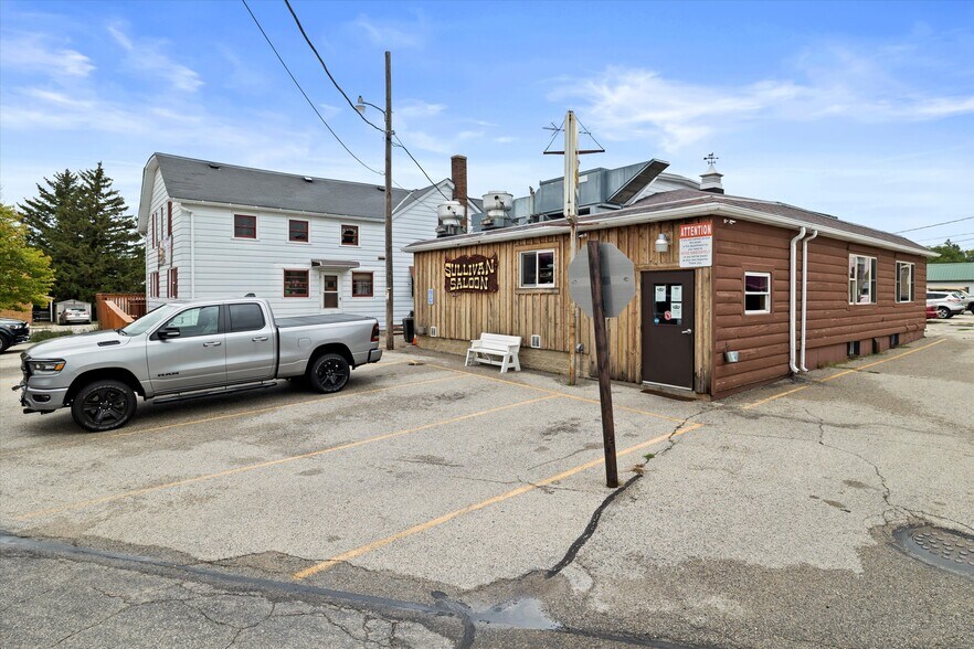 More Photos Of 165 Main St, Sullivan Restaurant For Sale