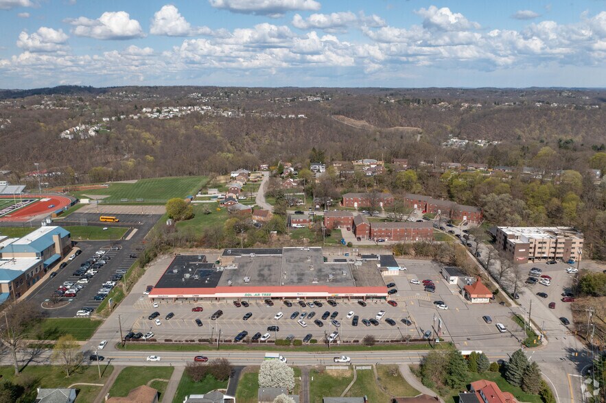 More Photos Of 1700-1730 Mt Royal Blvd, Glenshaw Unknown For Lease