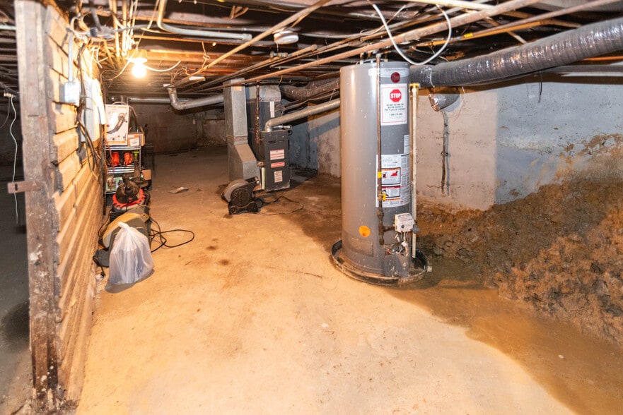 More Photos Of 3409 Greenmount Ave, Baltimore Storefront For Sale