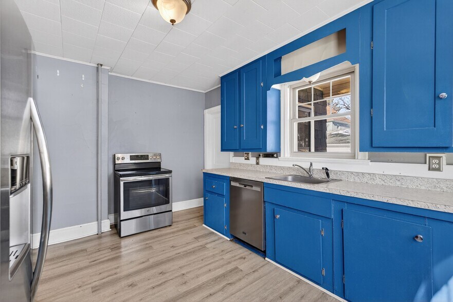 More Photos Of 499 Brighton Ave, Portland Multifamily For Sale