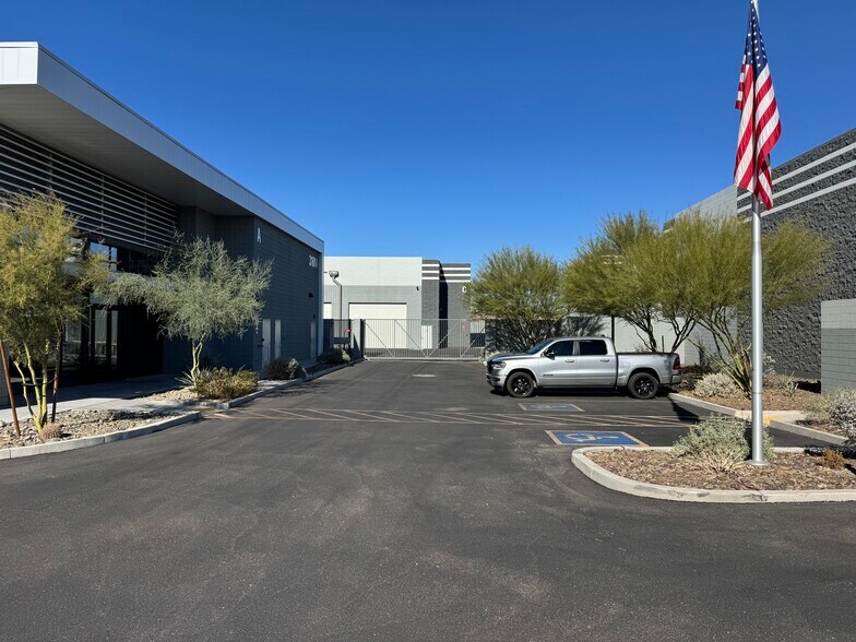 More Photos Of 31606 N Cave Creek Rd, Cave Creek Self Storage For Sale