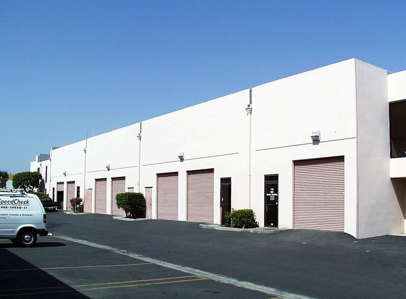 More Photos Of 20695 S Western Ave, Torrance Flex For Lease