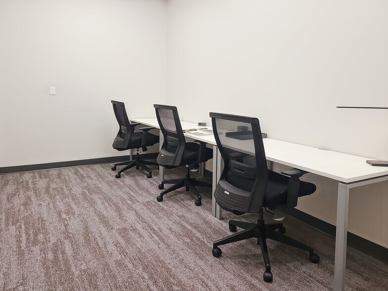 More Photos Of 12709 E Mirabeau Pky, Spokane Valley Coworking Space