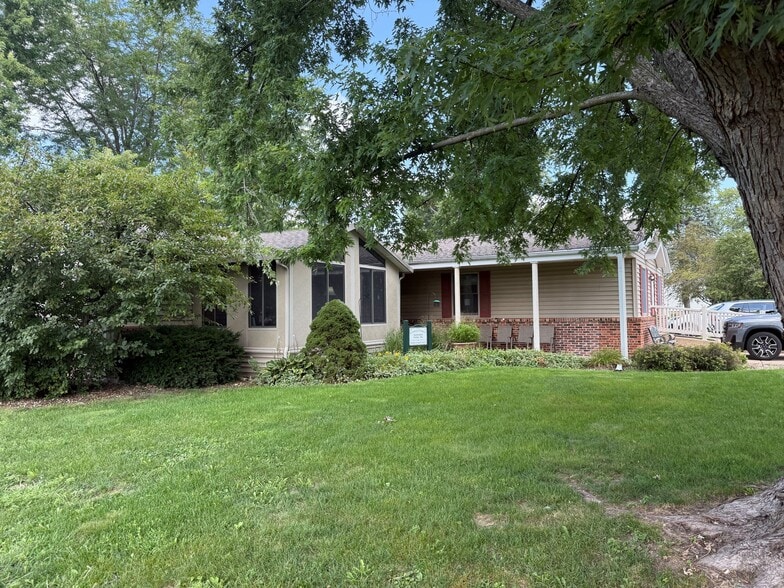 More Photos Of 13+/-Beds Established Memory Care Northern IL, Princeton Assisted Living For Sale