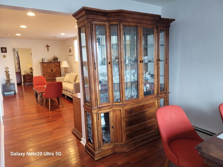 More Photos Of 135 Westwood Ave, Westwood Storefront Retail Residential For Sale