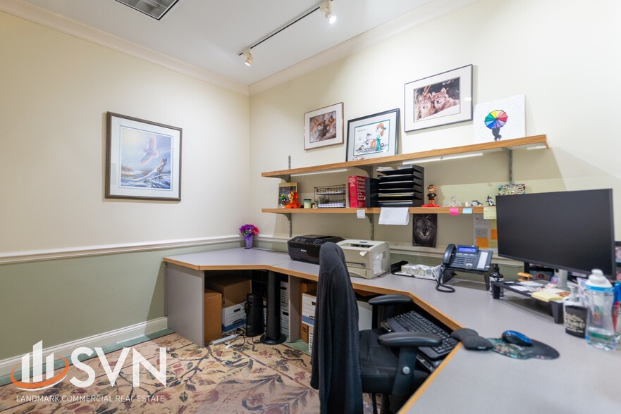 More Photos Of 22 W State St, Geneva Office For Sale