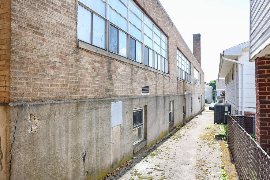 More Photos Of 741-755 N Vine St, Hazleton Apartments For Sale
