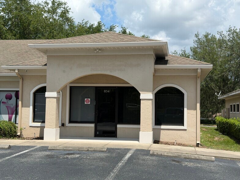 Primary Photo Of 854-880 S Duncan Dr, Tavares Office For Lease